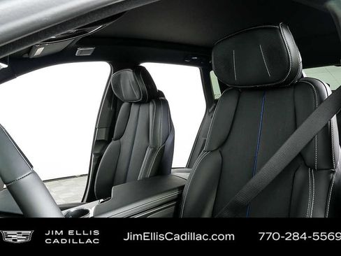 New 2026 Cadillac Lyriq Luxury image 5