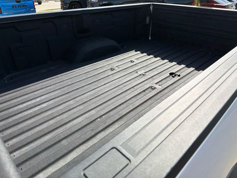Used 2025 Chevrolet Silverado 2500 LT AWD/4WD image 16