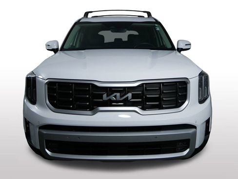 Certified 2025 Kia Telluride SX image 3