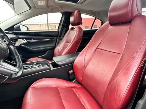 Used 2023 MAZDA MAZDA3 s image 24