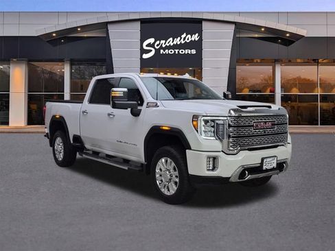 Used 2022 GMC Sierra 3500 Denali w/ Denali Ultimate Package AWD/4WD image 7