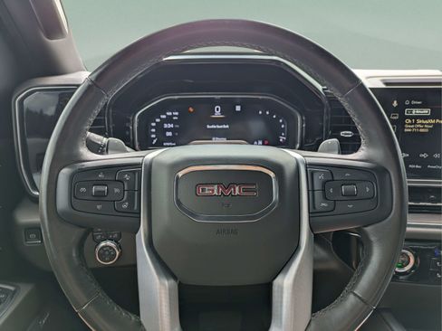 Used 2022 GMC Sierra 1500 SLT w/ SLT Convenience Package AWD/4WD image 26