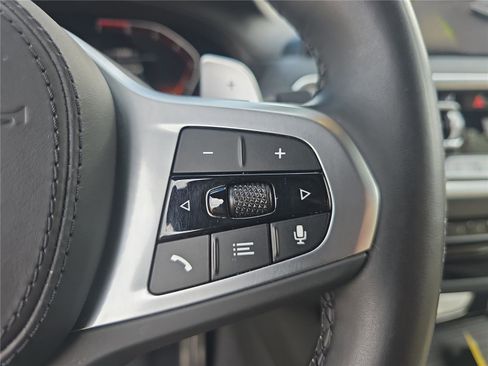 Used 2024 BMW X3 sDrive30i w/ M Sport Package image 21