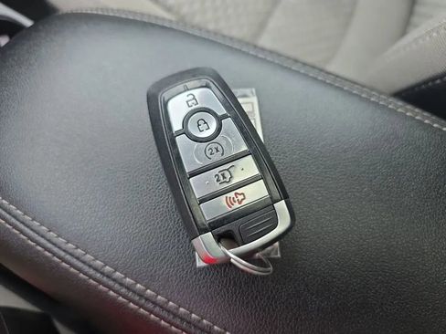 Used 2021 Ford Escape SE w/ Convenience Package AWD/4WD image 33