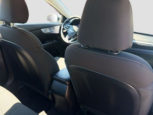 Used 2023 Kia Forte LXS FWD image 29