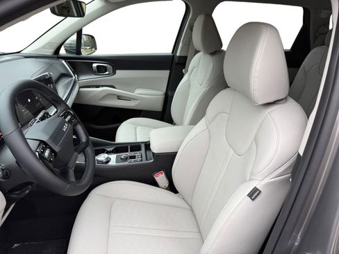 New 2026 Kia Sorento EX image 9