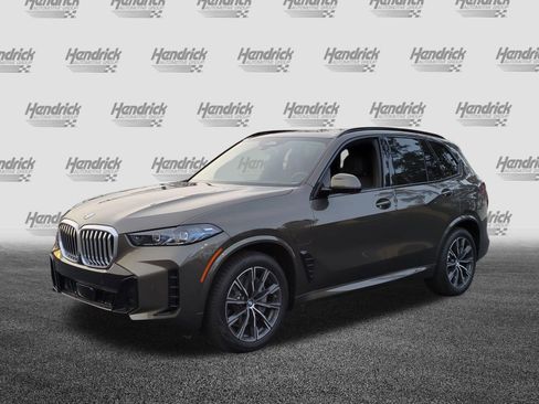 New 2026 BMW X5 xDrive50e w/ M Sport Package AWD/4WD image 5