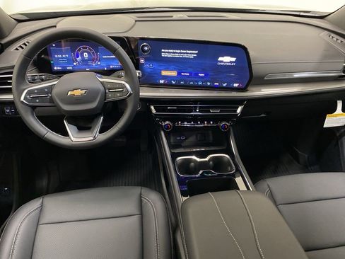 New 2026 Chevrolet Traverse LT w/ LPO, Floor Liner Package image 22