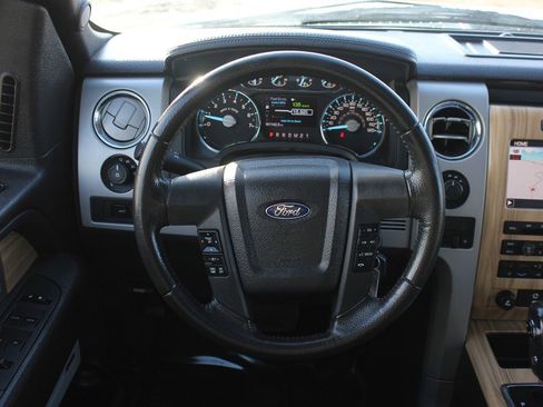 Used 2011 Ford F150 Lariat w/ Lariat Chrome Pkg image 10