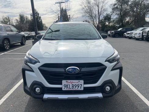 Used 2024 Subaru Outback Limited image 2