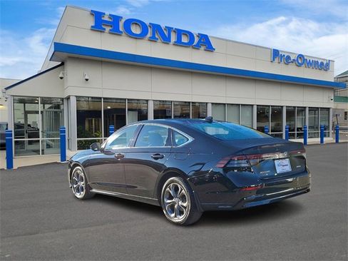 Used 2023 Honda Accord EX-L image 6