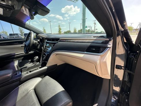 Used 2013 Cadillac XTS Platinum w/ Driver Assist Package FWD image 20