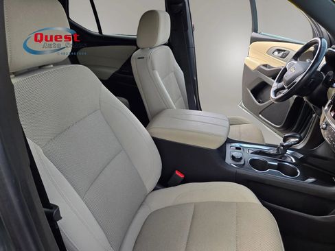 Used 2022 Chevrolet Traverse LT AWD/4WD image 64
