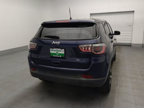 Used 2018 Jeep Compass Sport FWD image 7