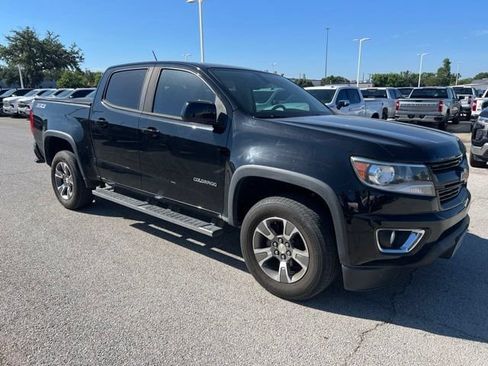 Used 2019 Chevrolet Colorado Z71 AWD/4WD image 1