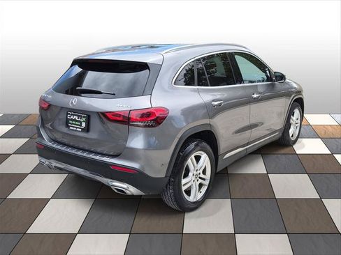 Used 2022 Mercedes-Benz GLA 250 4MATIC w/ Premium Package Lite image 4