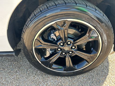 Used 2022 Ford Expedition Limited RWD image 7
