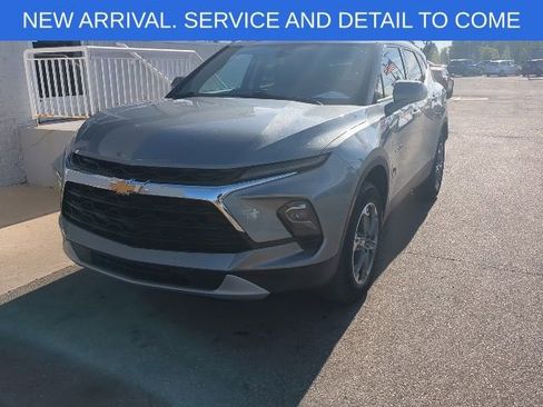 Certified 2023 Chevrolet Blazer LT w/ Convenience Package FWD image 13