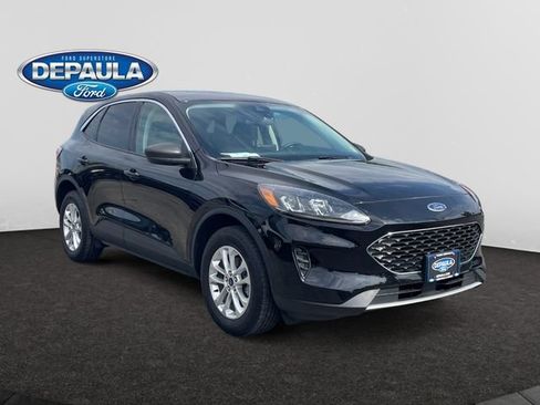 Certified 2022 Ford Escape SE w/ Cold Weather Package AWD/4WD image 9