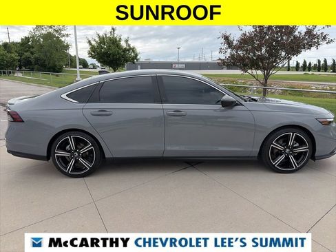 Used 2024 Honda Accord Sport image 16