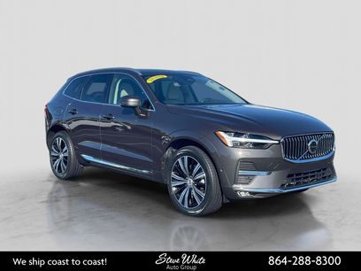 Used 2023 Volvo XC60 B5 Plus w/ Climate Package