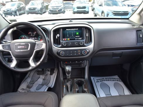 Used 2022 GMC Canyon Elevation image 13