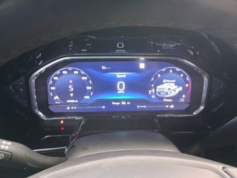 Certified 2024 Chevrolet Silverado 3500 LT w/ All Star Edition image 30