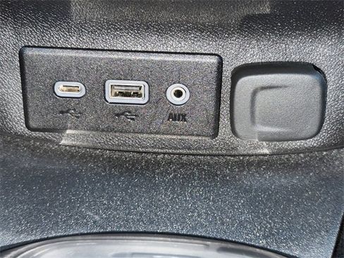 Used 2024 Chevrolet Malibu LT image 20