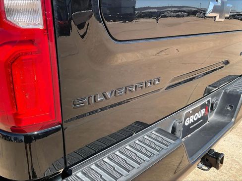 Used 2022 Chevrolet Silverado 1500 RST w/ Convenience Package II AWD/4WD image 31