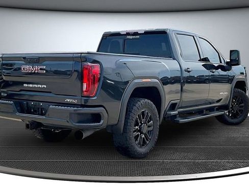 Used 2020 GMC Sierra 2500 AT4 w/ AT4 Premium Package AWD/4WD image 6