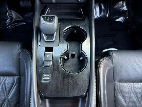 Used 2023 Nissan Rogue Platinum w/ Platinum Premium Package FWD image 18