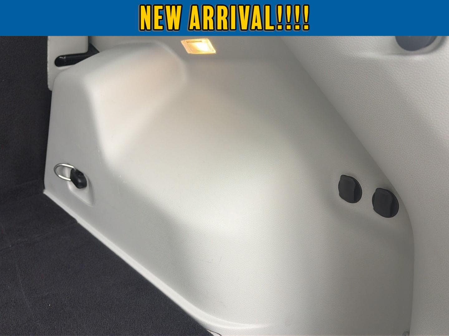 Used 2019 Jeep Cherokee Limited AWD/4WD image 12