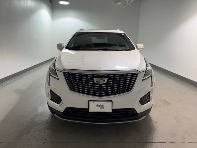 Certified 2020 Cadillac XT5 Premium Luxury w/ LPO, Floor Liner Package FWD image 2