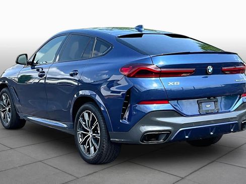 Used 2022 BMW X6 xDrive40i w/ M Sport Package AWD/4WD image 11