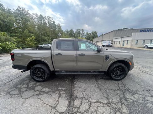 New 2026 Ford Ranger XLT w/ FX4 Off-Road Package AWD/4WD image 5