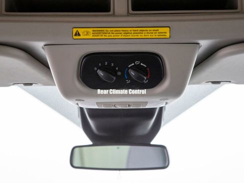 Used 2019 Ford Transit 350 XL image 16