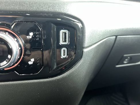 Used 2026 GMC Sierra 1500 SLE w/ Preferred Package RWD image 35