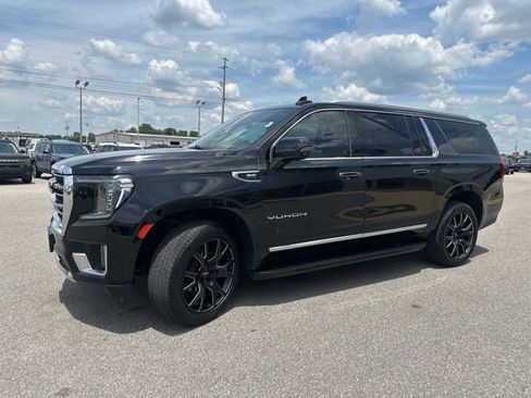 Used 2021 GMC Yukon XL SLT w/ SLT Premium Package AWD/4WD image 36