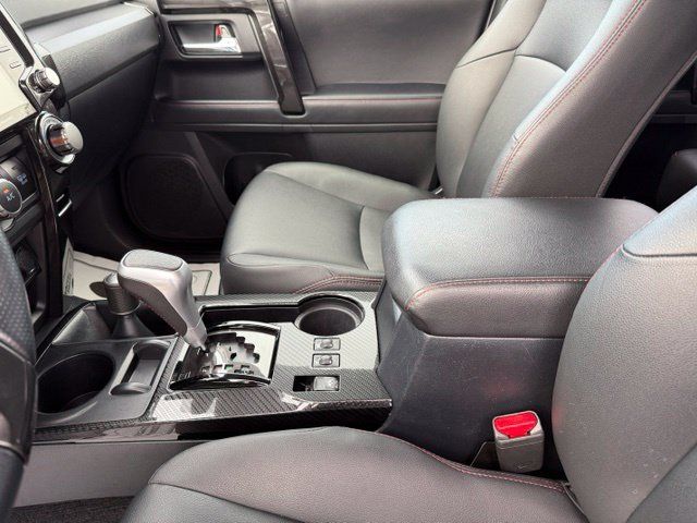 Used 2024 Toyota 4Runner TRD Off-Road Premium AWD/4WD image 24