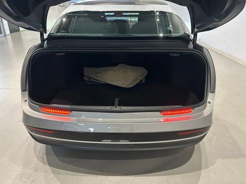 Used 2025 Lucid Air Touring AWD/4WD image 34
