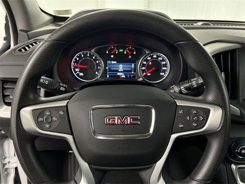 Certified 2024 GMC Terrain SLE image 11