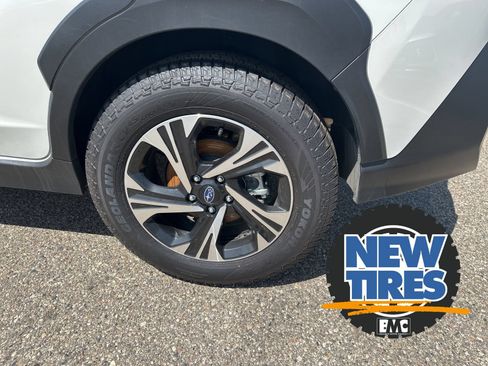 Used 2024 Subaru Crosstrek 2.0i Premium AWD/4WD image 8