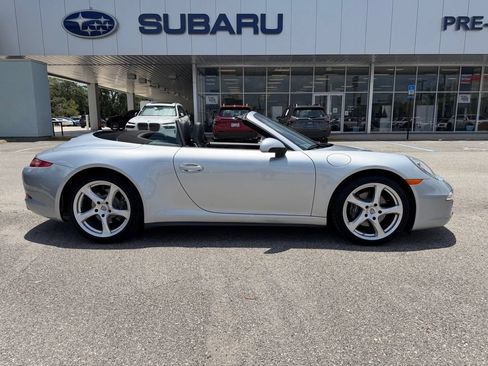 Used 2014 Porsche 911 Carrera 4 w/ Sport Chrono Package AWD/4WD image 2