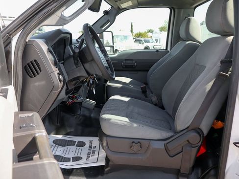 Used 2012 Ford F550 2WD Regular Cab Super Duty w/ PWR Equipment Group image 21