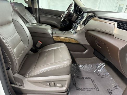 Used 2020 GMC Yukon XL Denali AWD/4WD image 42