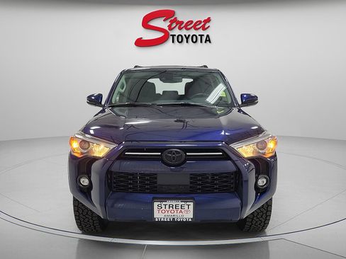 Certified 2023 Toyota 4Runner SR5 Premium w/ Moonroof Package AWD/4WD image 6