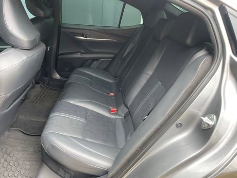 Used 2025 Toyota Camry XSE w/ Premium Package FWD image 19