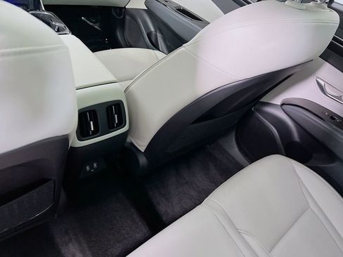 Certified 2022 Hyundai Tucson Limited image 25