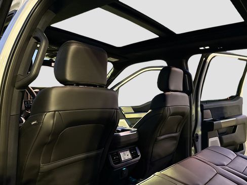 New 2025 Ford F150 Platinum w/ Equipment Group 702A High image 5