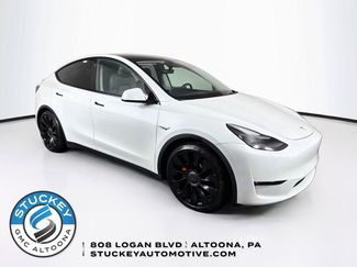 Used 2022 Tesla Model Y Performance AWD/4WD video 1